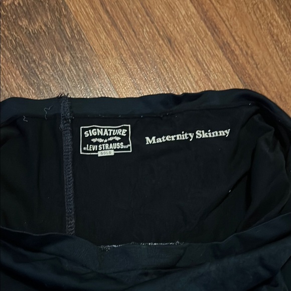 Blue Skinny Maternity Jeans with Distressing - Picture 2 of 3